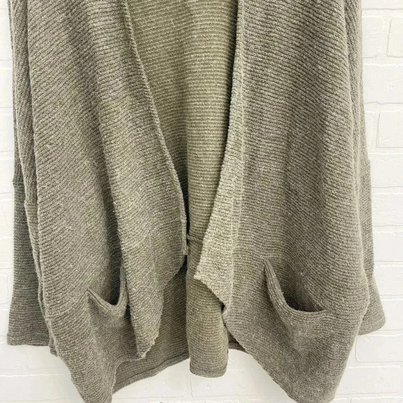 Coco + Carmen Open Front Long Sleeve Patch Pocket Cardigan Sweater Brown OS - Picture 8 of 10